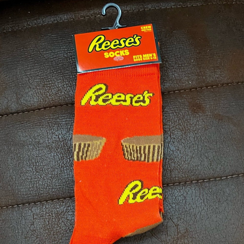 Reese’s Novelty Crew Socks Men’s 6-12